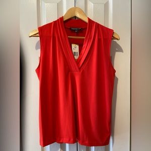 NWT~Jones New York Collection~Gorgeous Fire Red V Neck Sleeveless Top